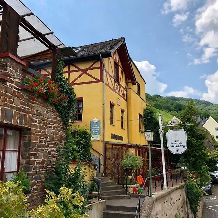 Отель Zum Froehlichen Weinberg Кохем Экстерьер фото